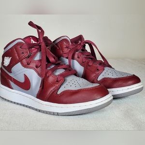 Nike Air Jordan 1 Mid (GS) Cherrywood Red / White DQ8424-615 Youth Size US 4.5